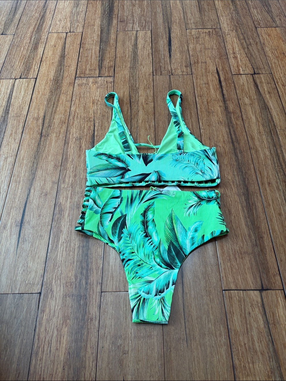 NWT Tinibikini swimsuit swimwear rainforest tropical green print Bikini 2 pc NEW - Picture 4 of 5